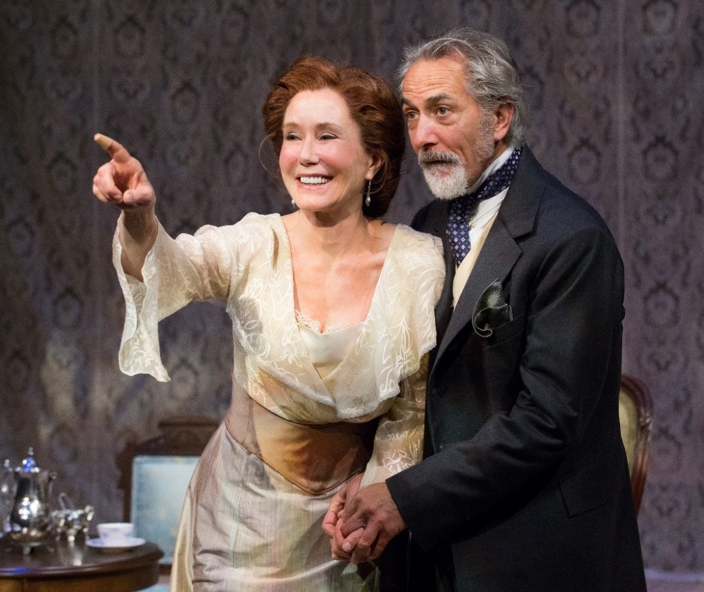 Mary McDonnell & David Strathairn in The Cherry Orchard